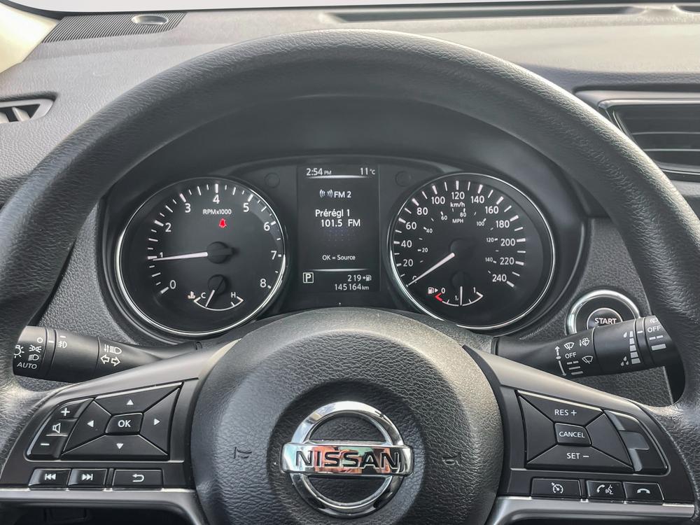 Nissan Rogue 2017 Blanc usage à vendre Nissan Rogue 2017 Blanc usage à vendre