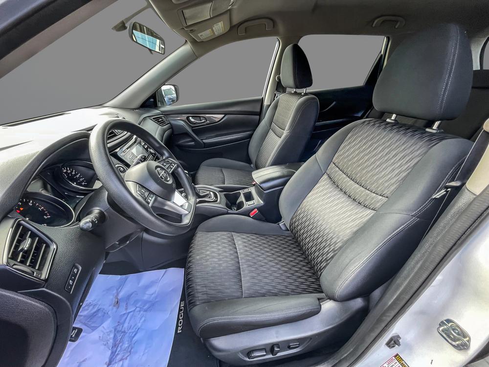 Nissan Rogue 2017 Blanc usage à vendre Nissan Rogue 2017 Blanc usage à vendre