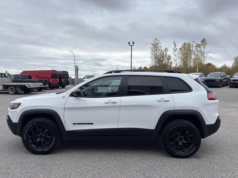 Jeep Cherokee Trailhawk 2023 d’occasion à vendre - 4