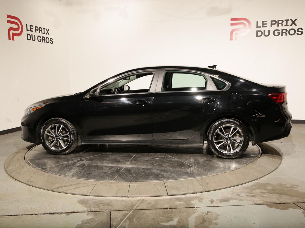 Kia Forte EX 2023 d’occasion à vendre - 7