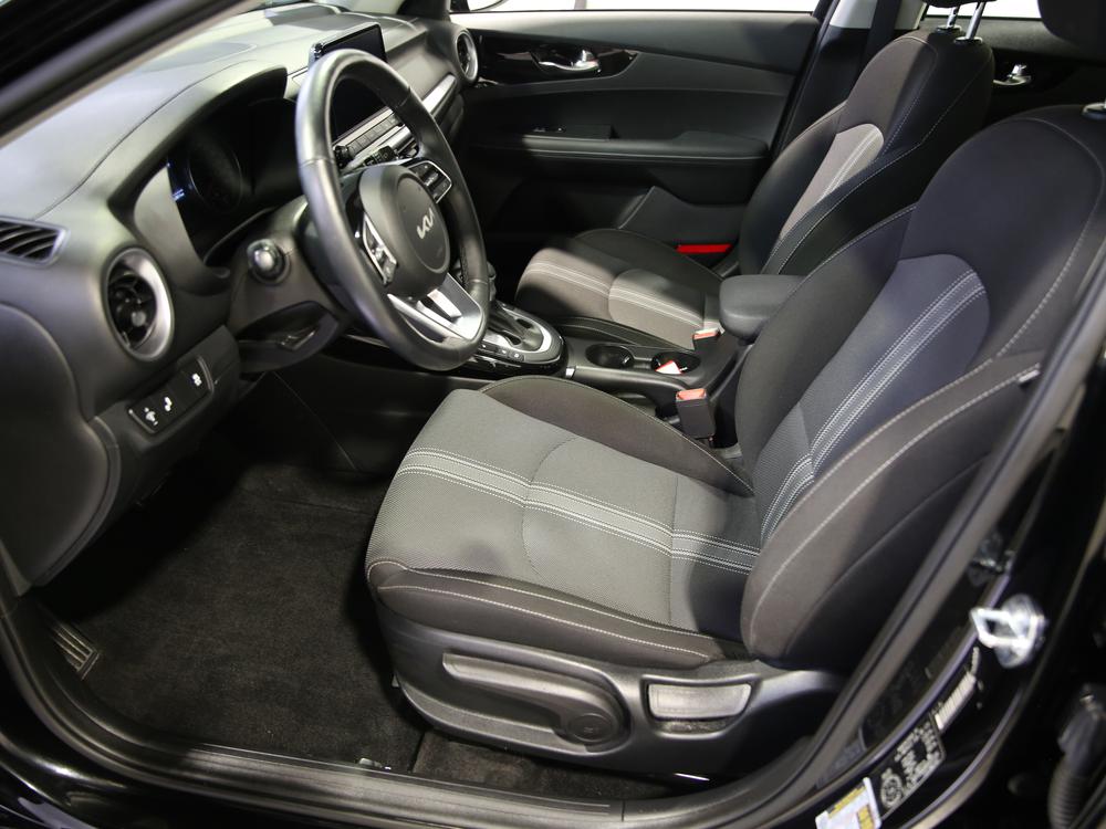 Kia Forte EX 2023 d’occasion à vendre - 17