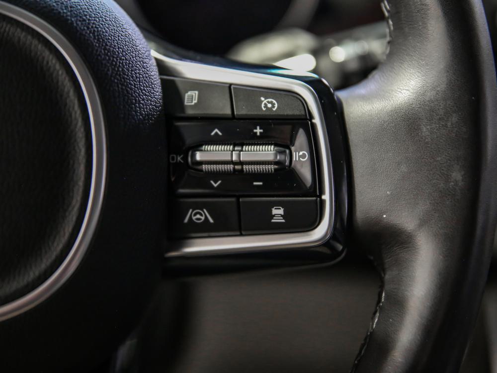 Kia Carnival 2023 Bleu usage à vendre Kia Carnival 2023 Bleu usage à vendre