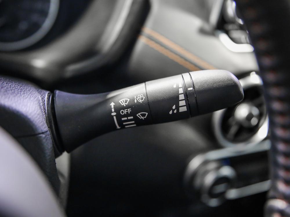 Nissan Sentra 2022 Bleu usage à vendre Nissan Sentra 2022 Bleu usage à vendre