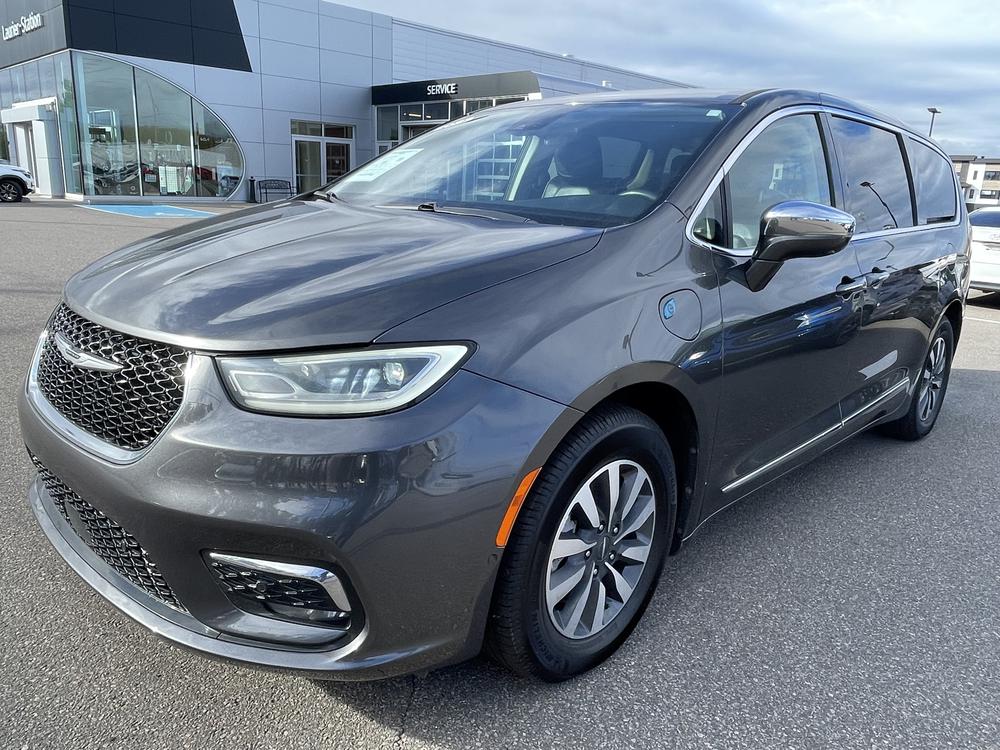 Chrysler Pacifica Hybrid LIMITED