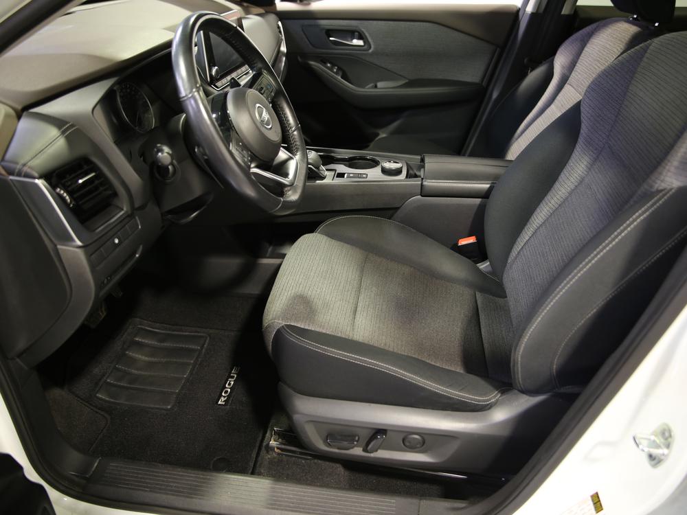Nissan Rogue SV 2021 d’occasion à vendre - 18