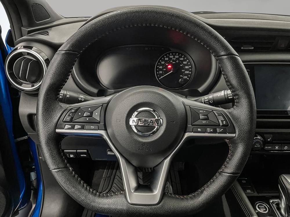 Nissan Kicks SR / Toit noir 2021 d’occasion à vendre - 14