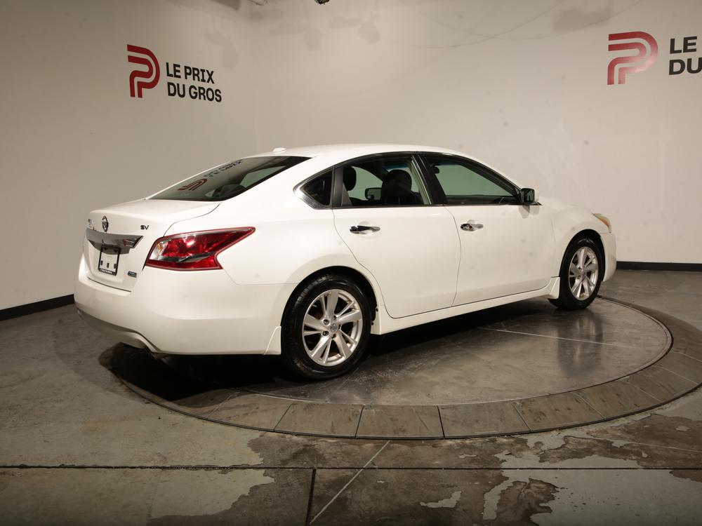Nissan Altima sv 2013 d’occasion à vendre - 3