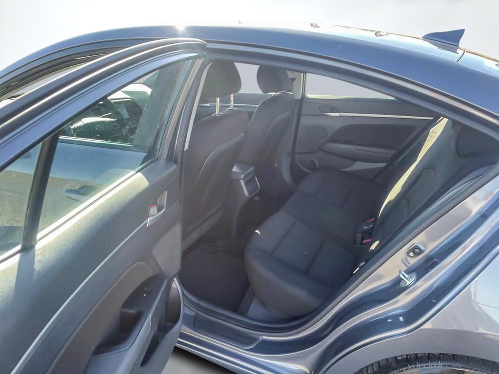 Hyundai Elantra PREFERRED 2019 d’occasion à vendre - 12