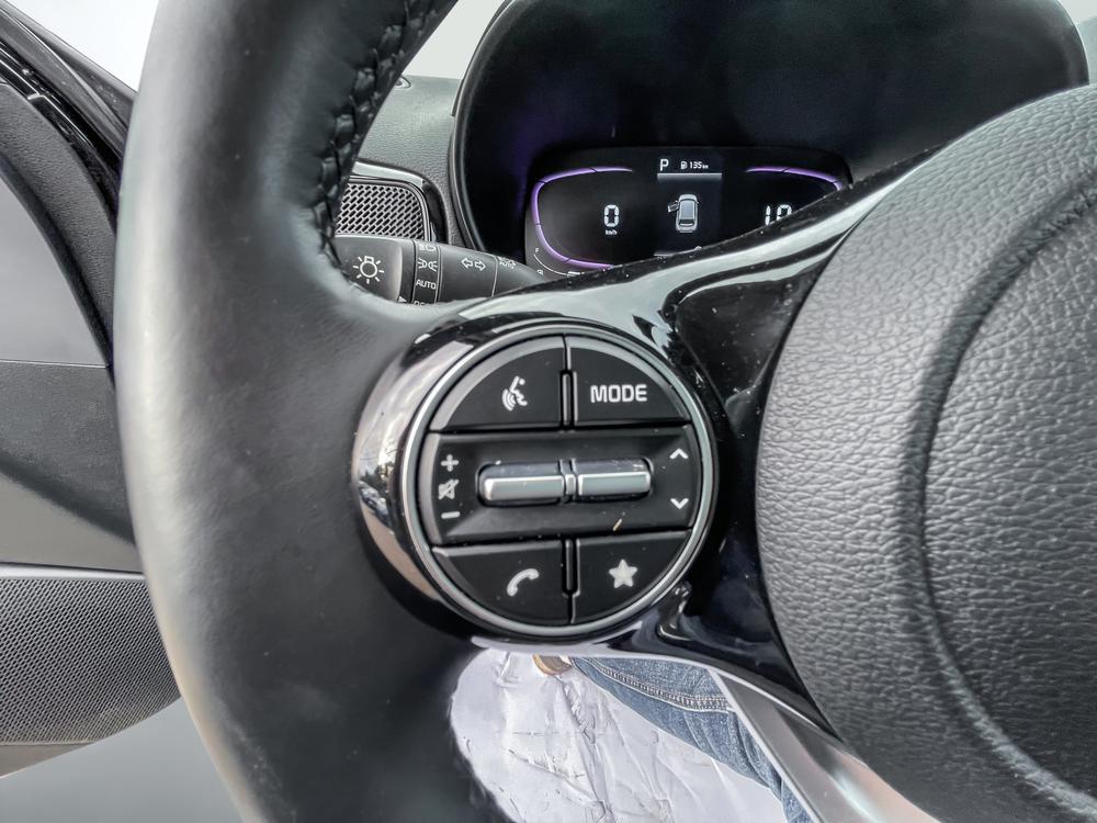 Kia Soul 2023 Noir usage à vendre Kia Soul 2023 Noir usage à vendre