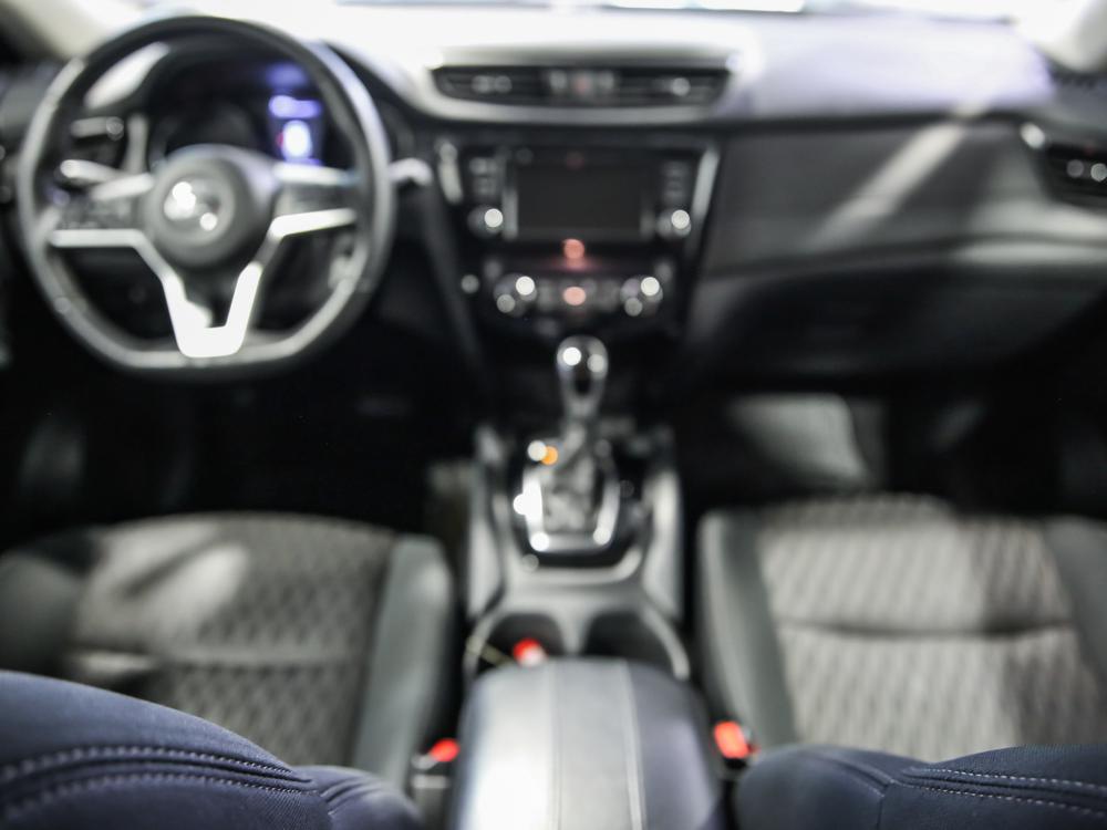 Nissan Rogue SV 2020 d’occasion à vendre - 29