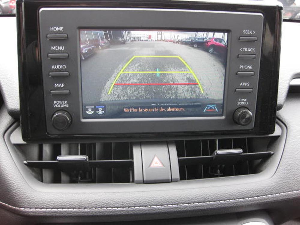 Toyota RAV4 XLE 2021 d’occasion à vendre - 21