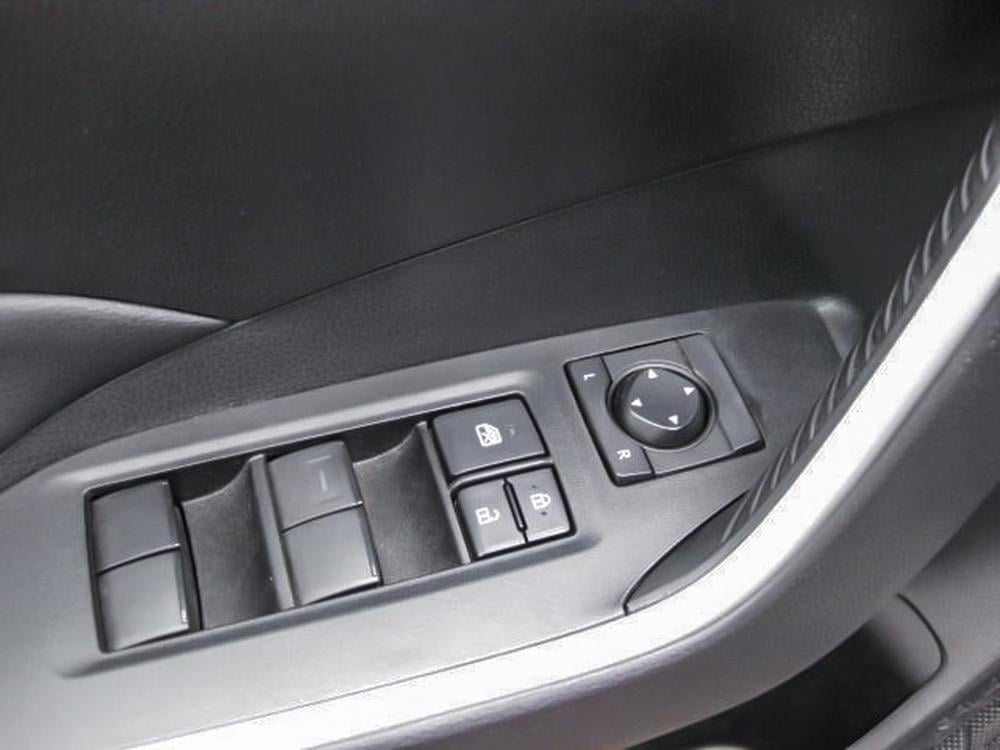 Toyota RAV4 XLE 2021 d’occasion à vendre - 11