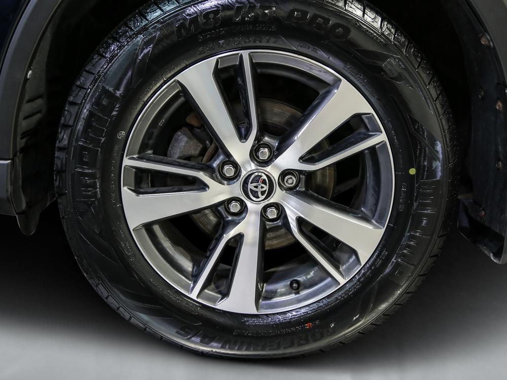 Toyota RAV4 XLE AWD 2017 d’occasion à vendre - 13