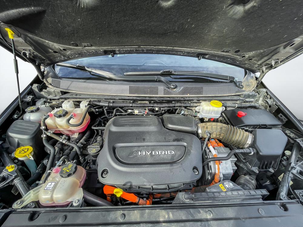 Chrysler Pacifica Hybrid 2022 Gris usage à vendre Chrysler Pacifica Hybrid 2022 Gris usage à vendre