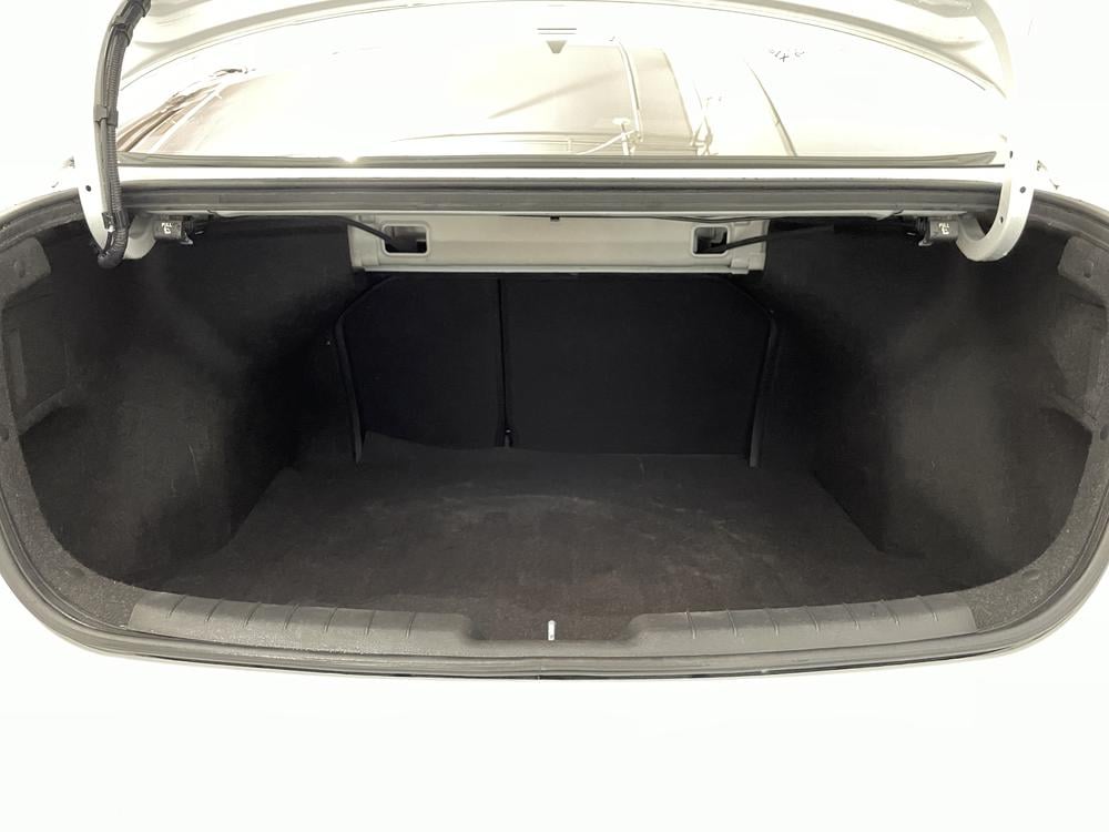 Hyundai Elantra Preferred 2020 d’occasion à vendre - 29