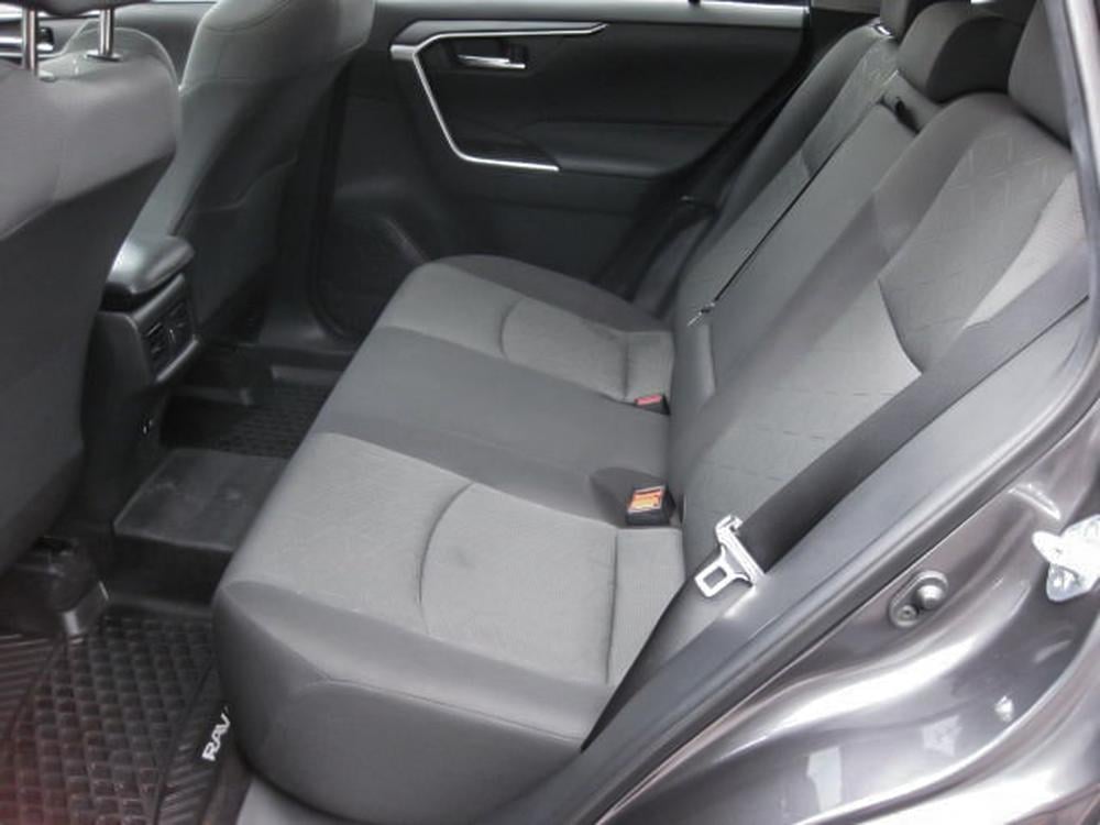Toyota RAV4 XLE 2021 d’occasion à vendre - 13