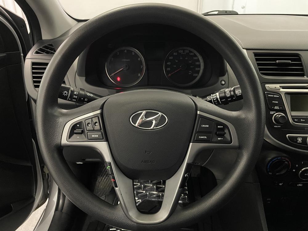 Hyundai Accent SE 2017 d’occasion à vendre - 14