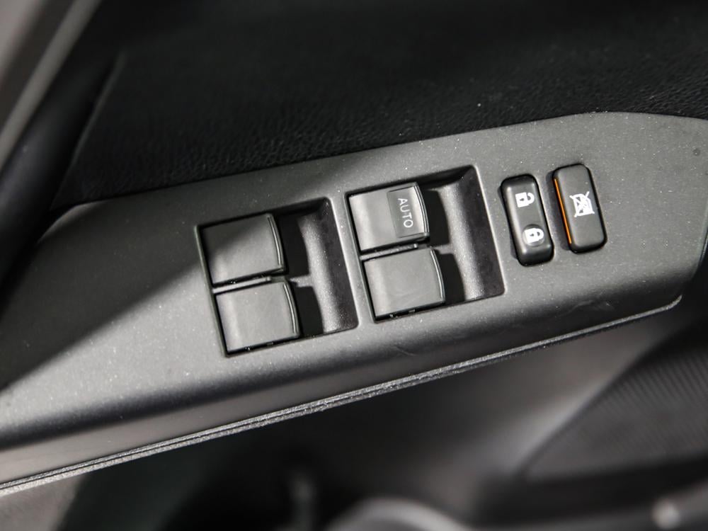 Toyota RAV4 XLE AWD 2017 d’occasion à vendre - 17