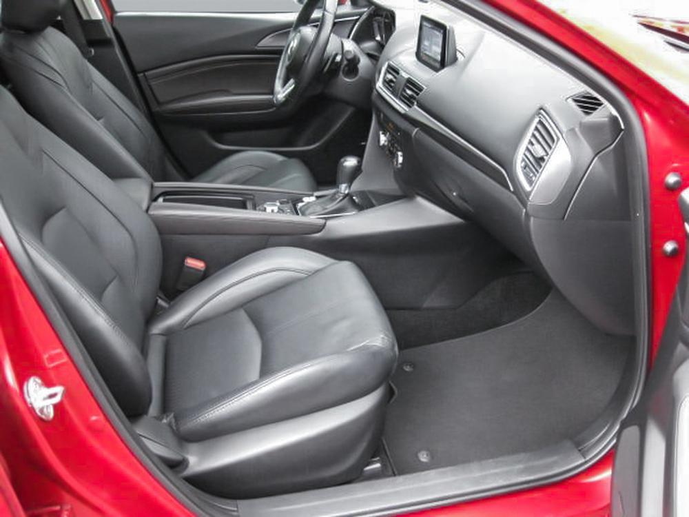 Mazda Mazda3 GT 2018 d’occasion à vendre - 31