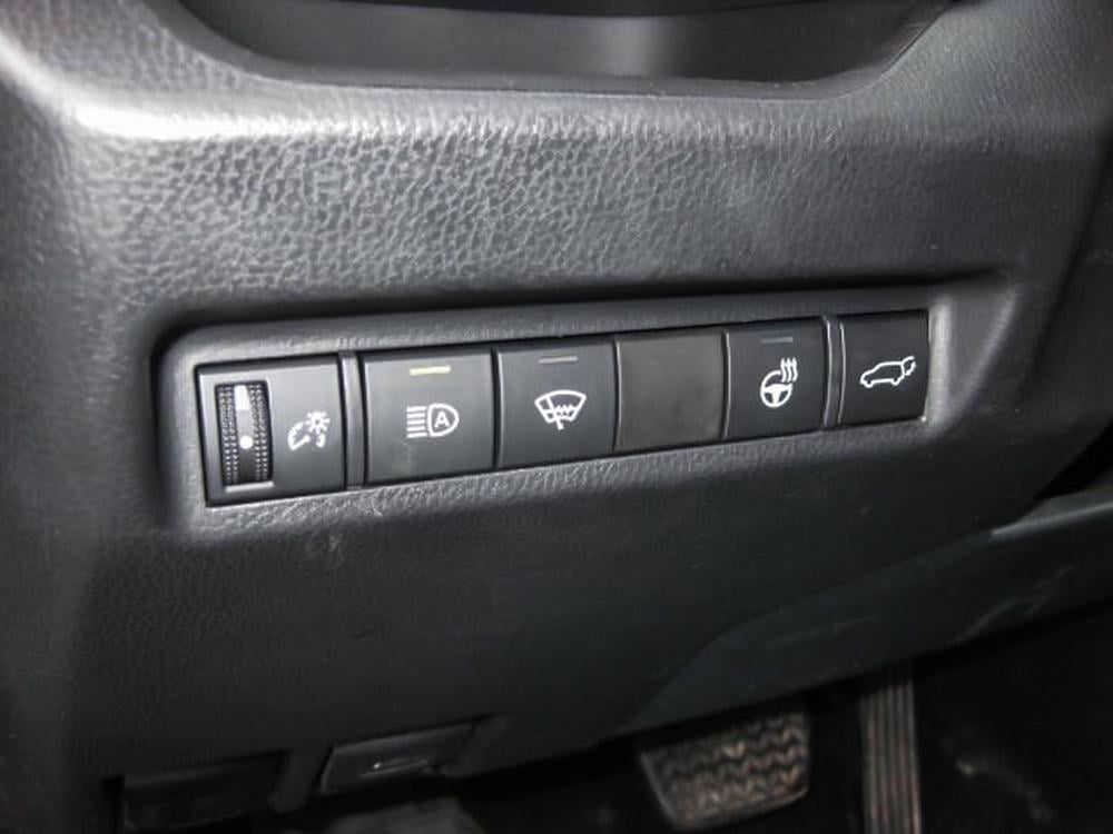 Toyota RAV4 XLE 2021 d’occasion à vendre - 16