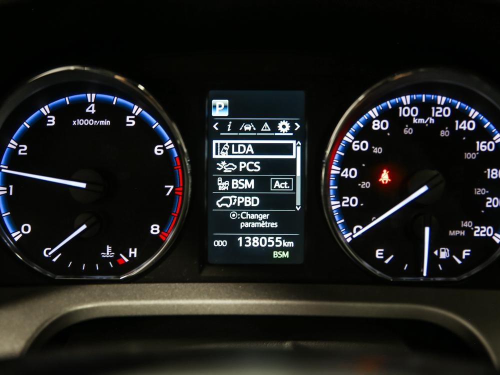 Toyota RAV4 XLE AWD 2017 d’occasion à vendre - 26