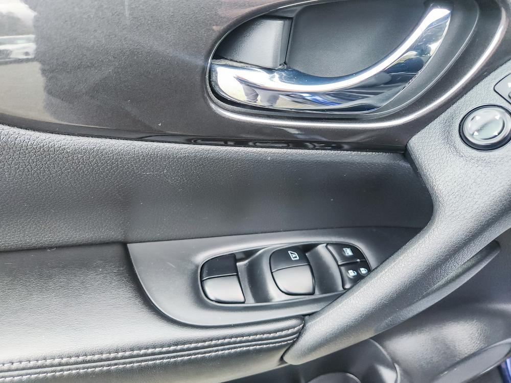 Nissan Rogue SV 2020 d’occasion à vendre - 13