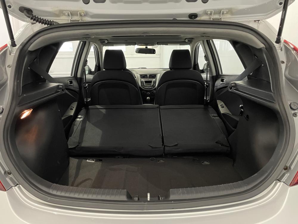 Hyundai Accent SE 2017 d’occasion à vendre - 28
