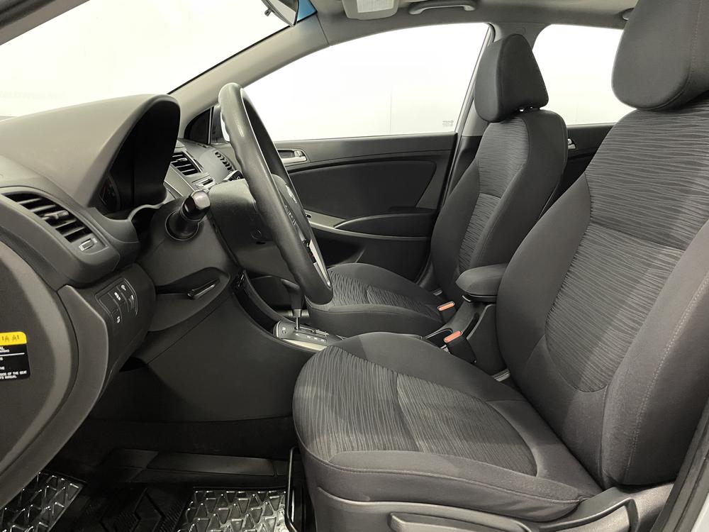 Hyundai Accent SE 2017 d’occasion à vendre - 13