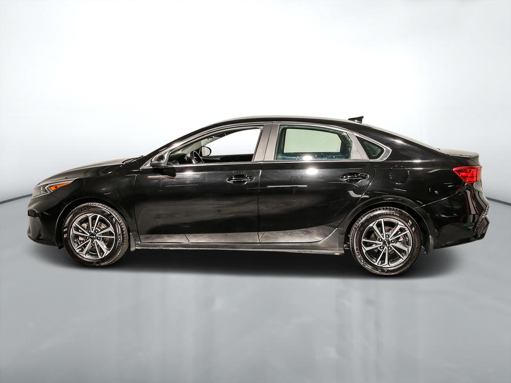 Kia Forte EX 2023 d’occasion à vendre - 7