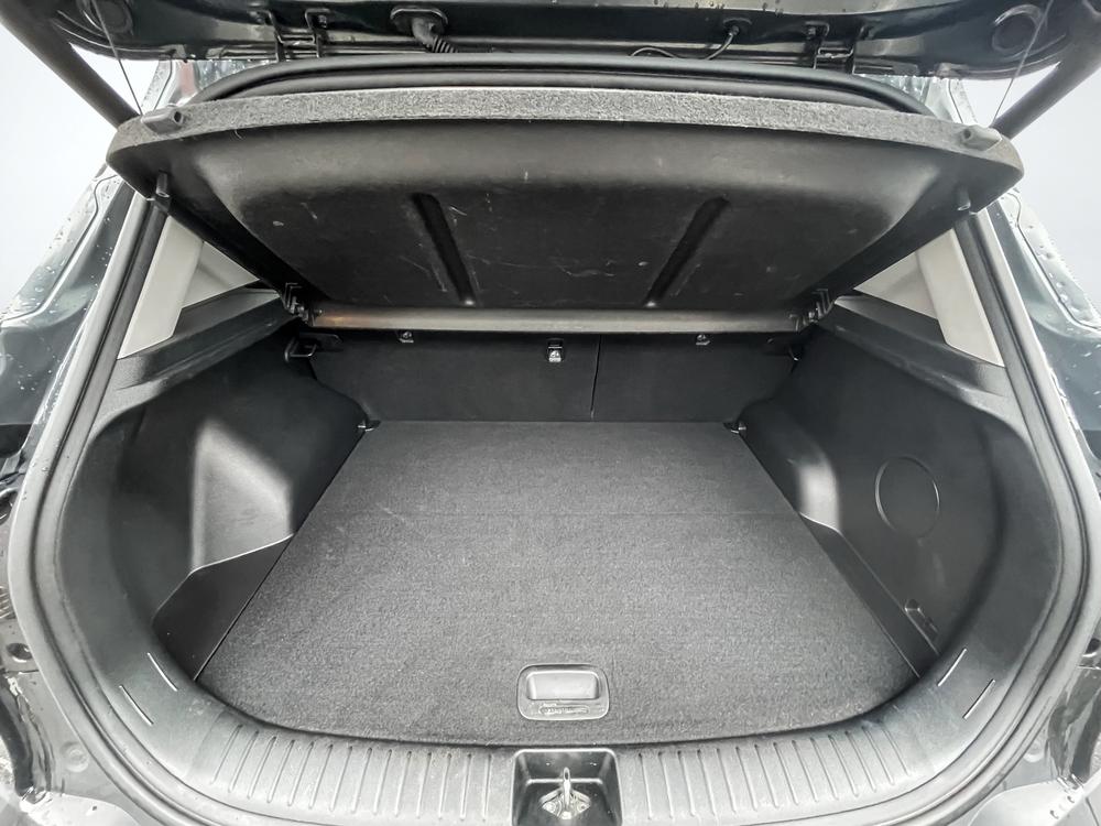 Kia Seltos 2024 Gris usage à vendre Kia Seltos 2024 Gris usage à vendre
