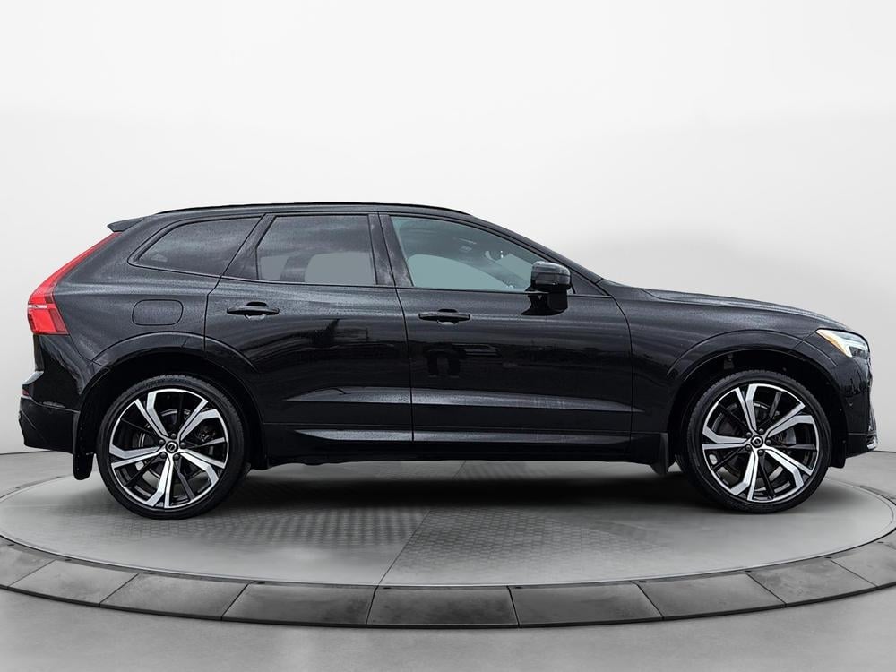 Volvo XC60 Recharge T8 R-DESIGN // PLUG IN // AWD 2022 d’occasion à vendre - 4