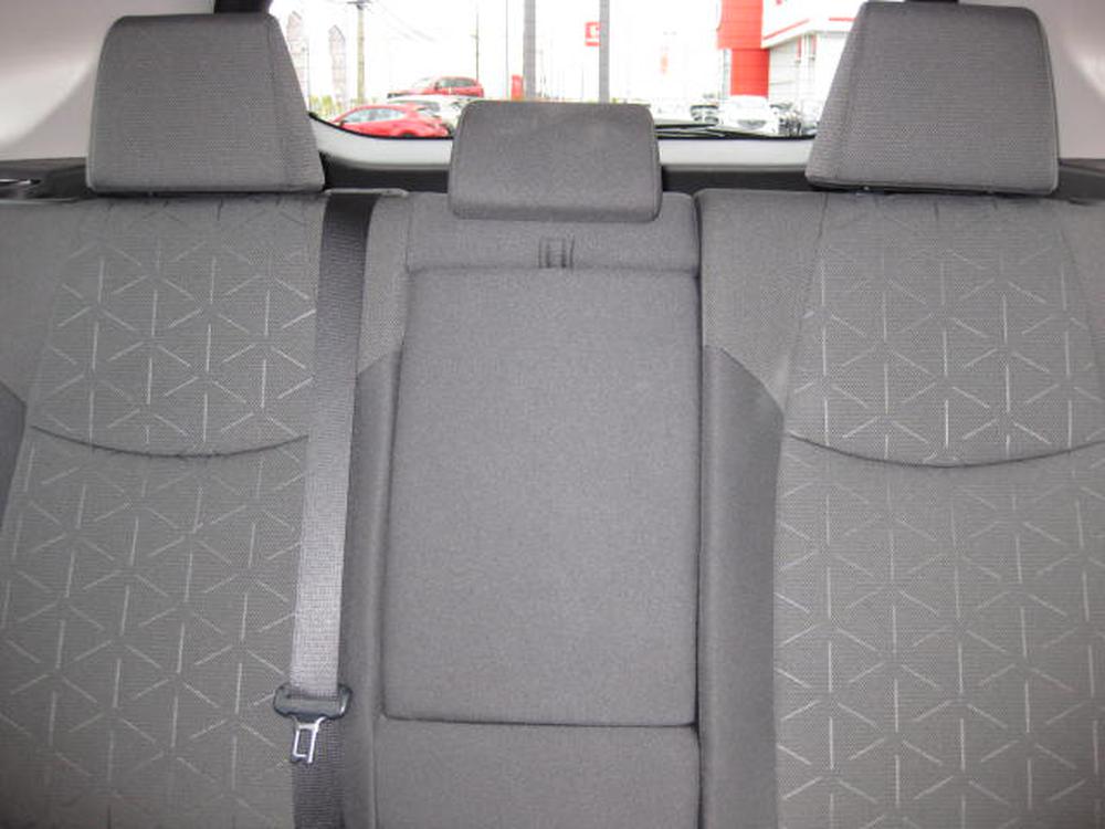Toyota RAV4 XLE 2021 d’occasion à vendre - 24