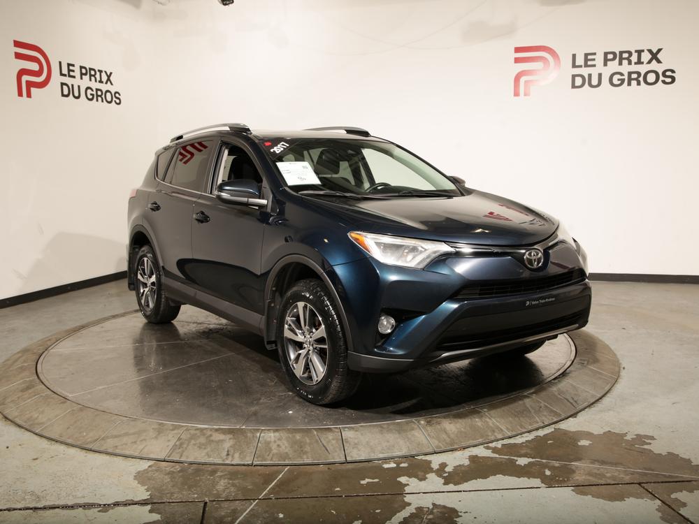 Toyota RAV4 XLE AWD 2017 d’occasion à vendre