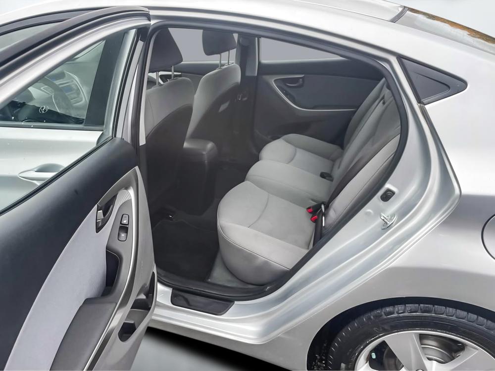 Hyundai Elantra GL 2013 d’occasion à vendre - 12