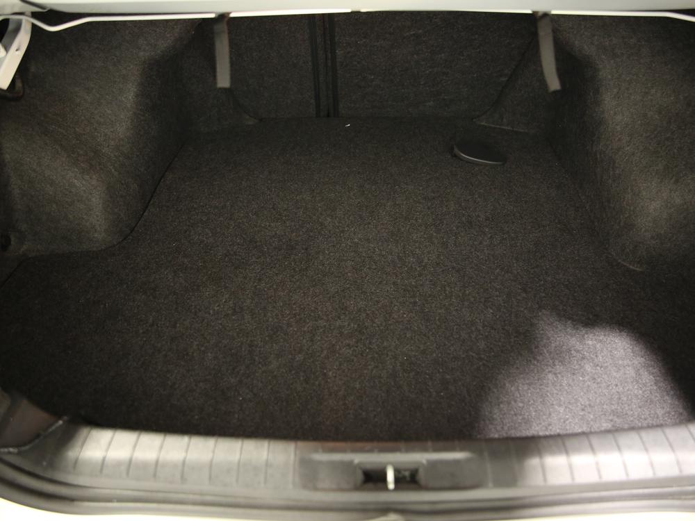 Nissan Altima sv 2013 d’occasion à vendre - 32