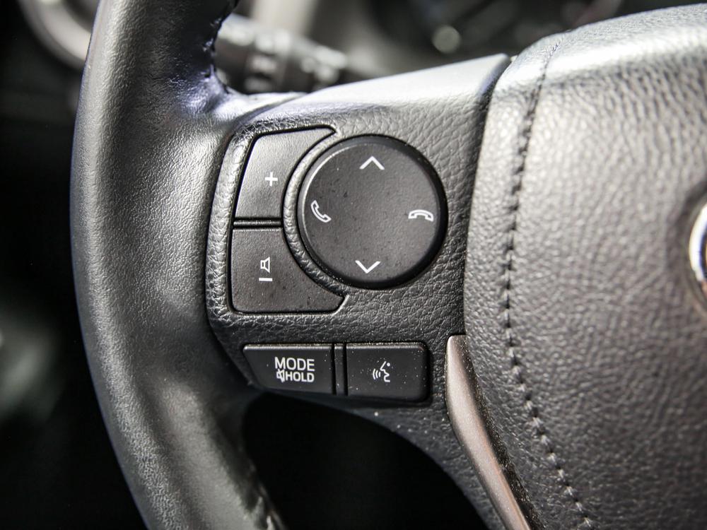 Toyota RAV4 XLE AWD 2017 d’occasion à vendre - 21
