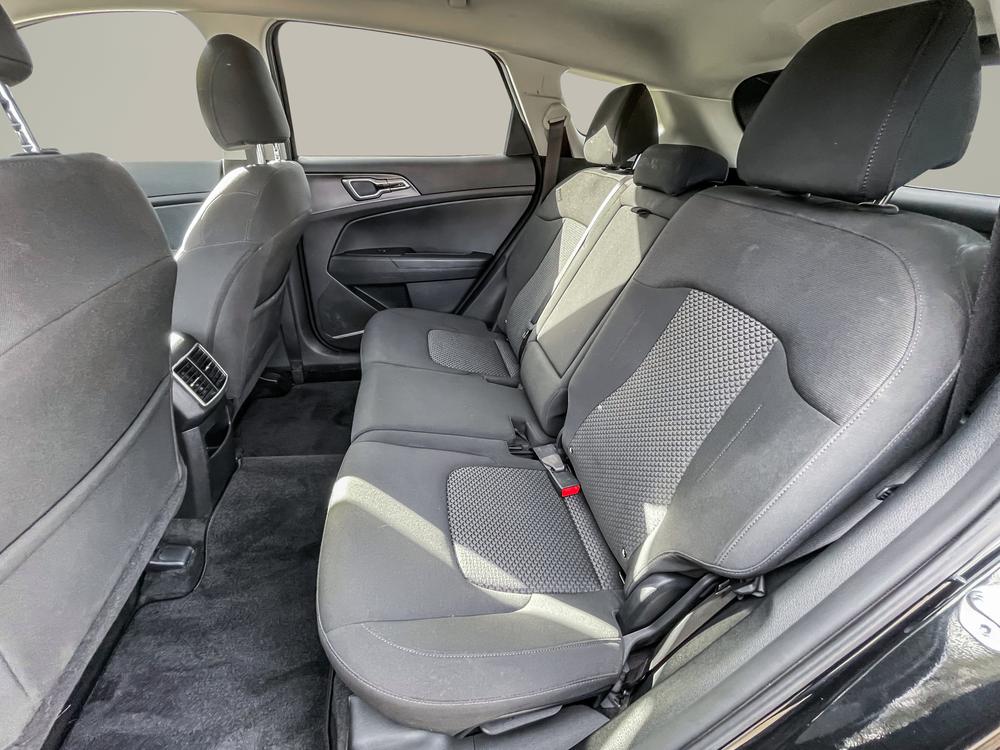 Kia Sportage 2023 Noir usage à vendre Kia Sportage 2023 Noir usage à vendre