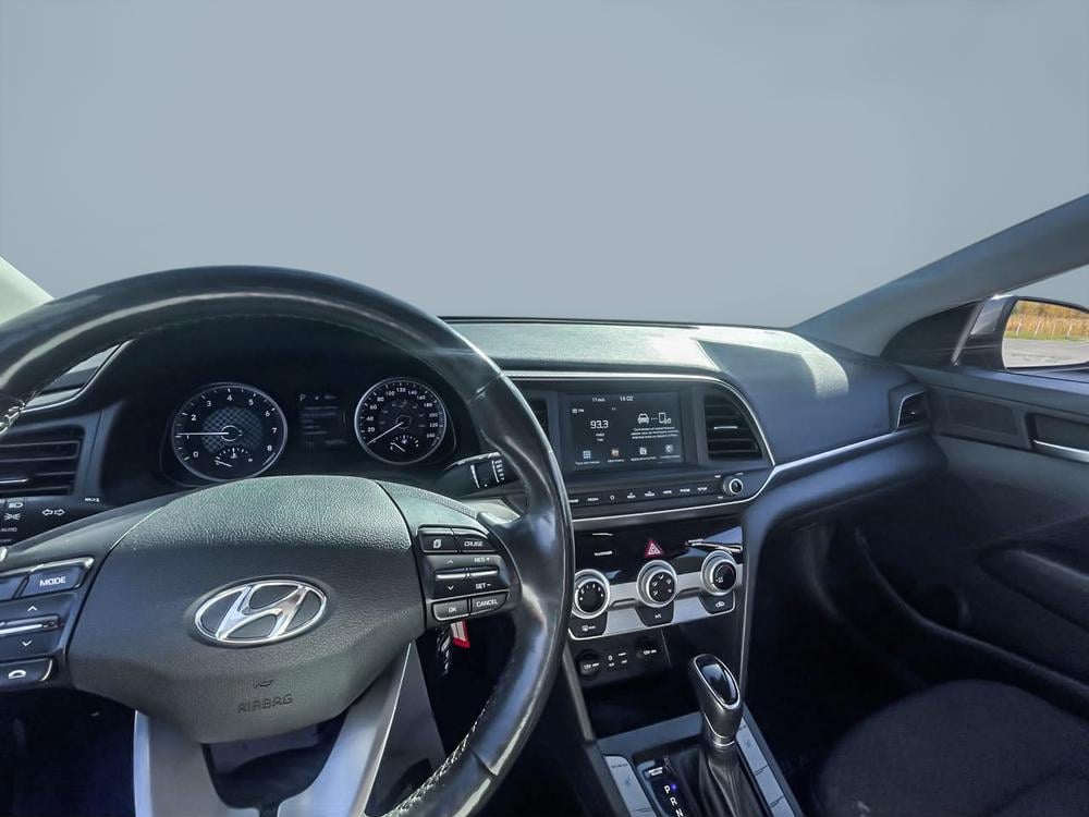 Hyundai Elantra PREFERRED 2019 d’occasion à vendre - 14