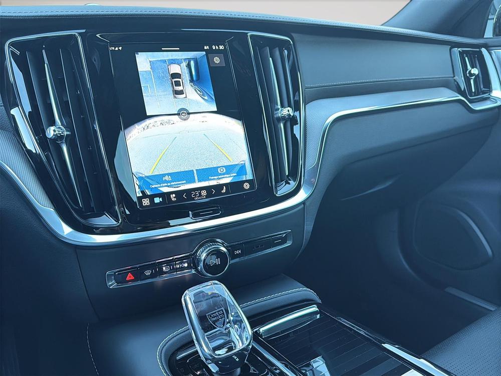 Volvo S60 hybride rechargeable T8 ULTRA BLACK EDITION // POLESTAR 2025 d’occasion à vendre - 22