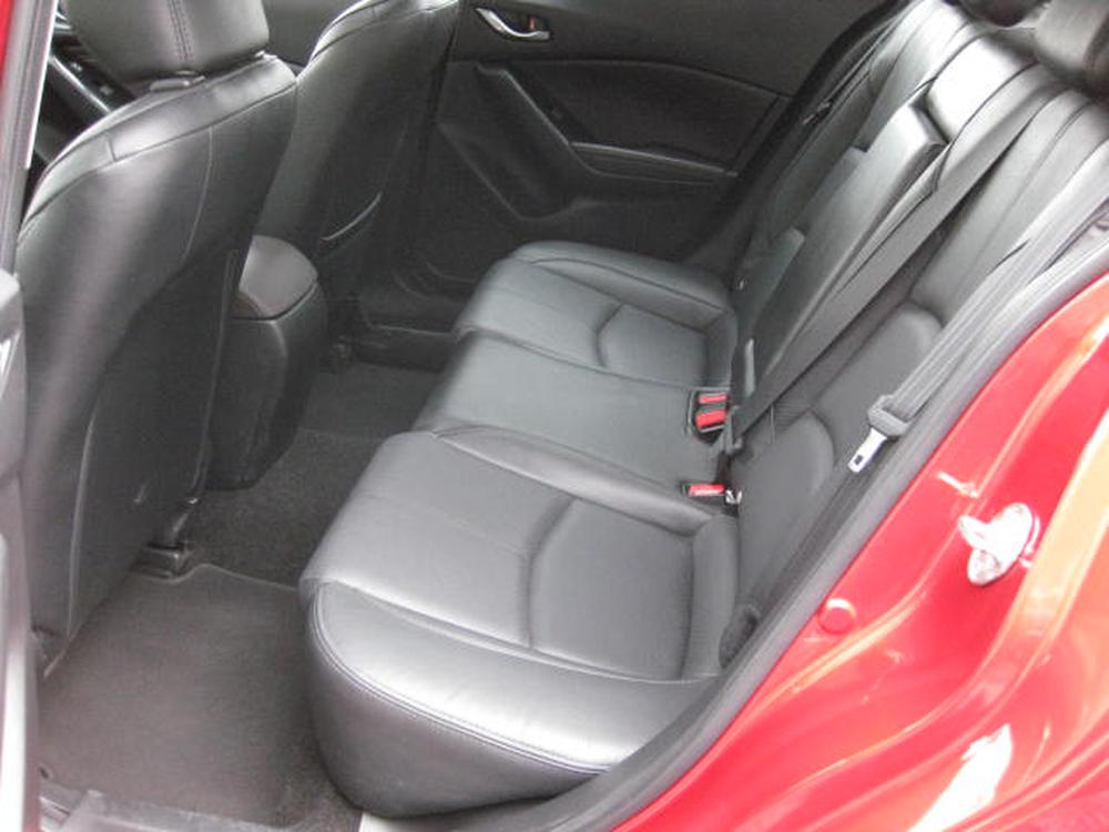 Mazda Mazda3 GT 2018 d’occasion à vendre - 14