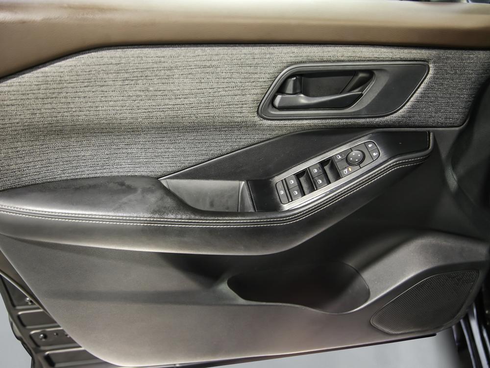 Nissan Rogue 2021 Noir usage à vendre Nissan Rogue 2021 Noir usage à vendre