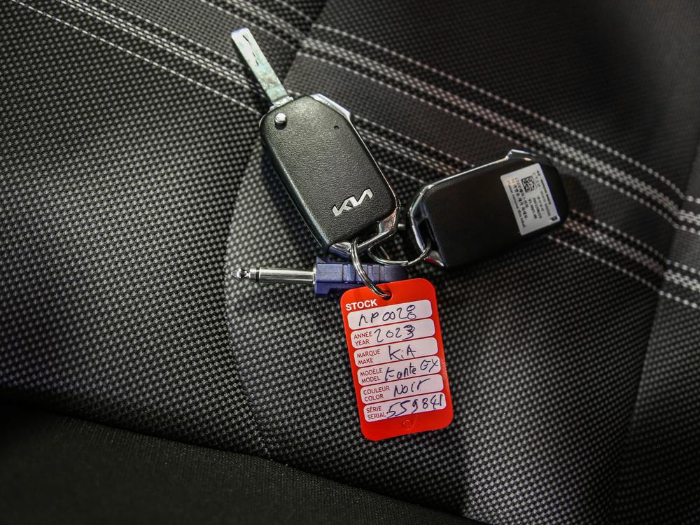 Kia Forte EX 2023 d’occasion à vendre - 35