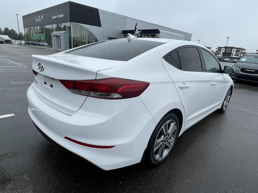 Hyundai Elantra GLS 2017 d’occasion à vendre - 8