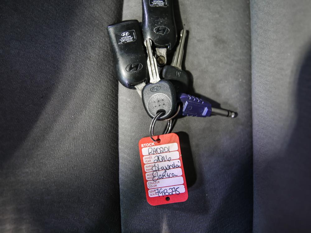 Hyundai Elantra L 2016 d’occasion à vendre - 29