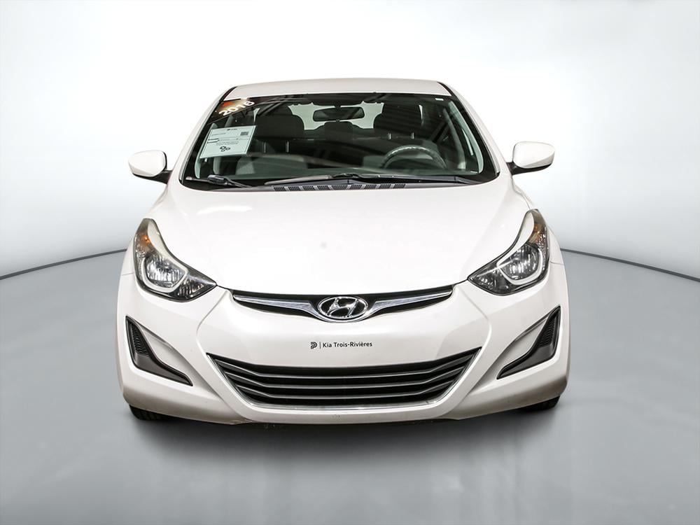 Hyundai Elantra L 2016 d’occasion à vendre - 9