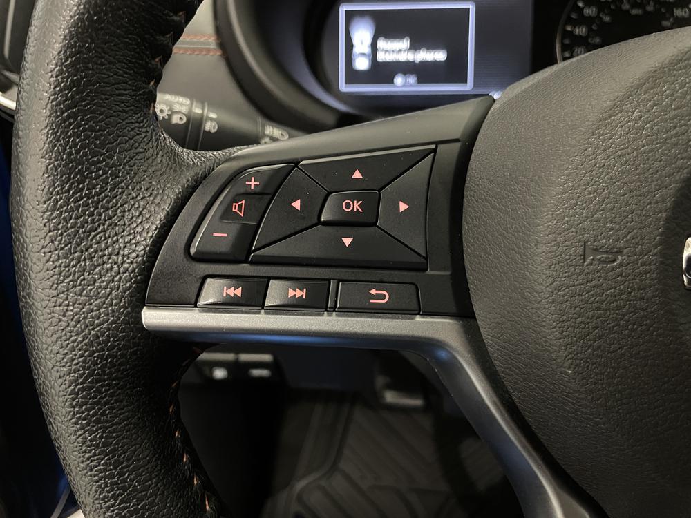 Nissan Kicks SR / Toit noir 2021 d’occasion à vendre - 16
