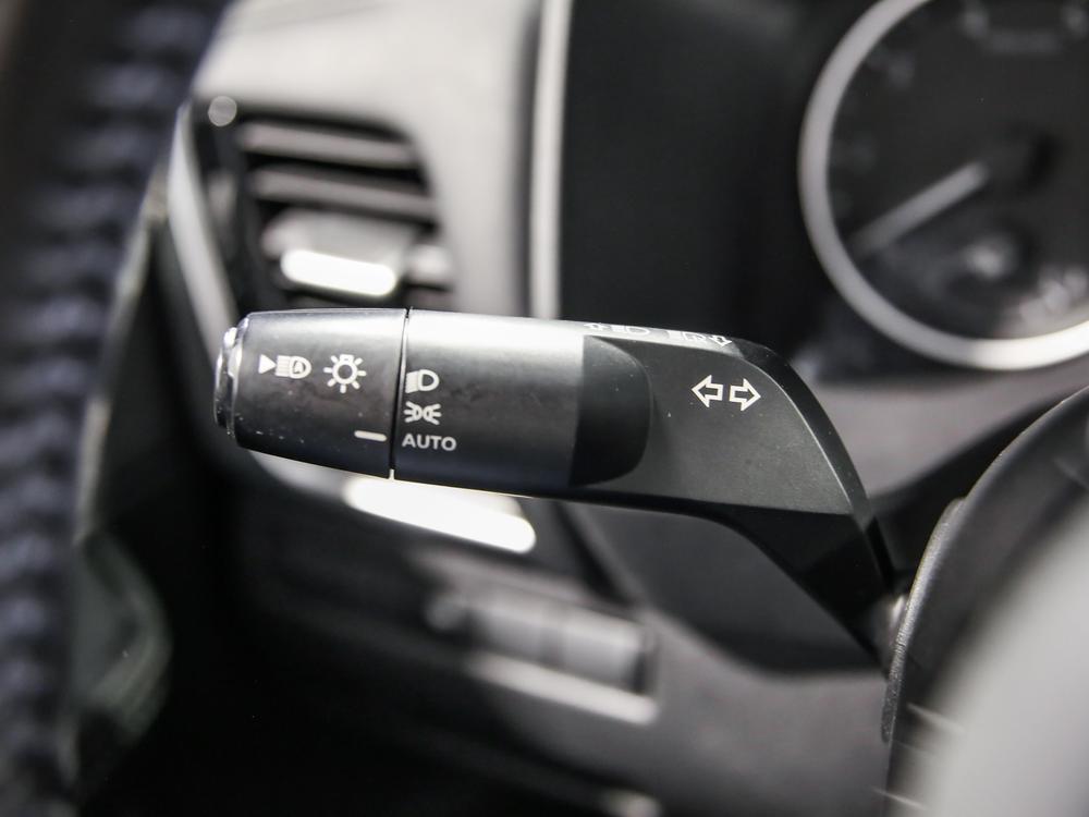 Nissan Rogue SV 2021 d’occasion à vendre - 24