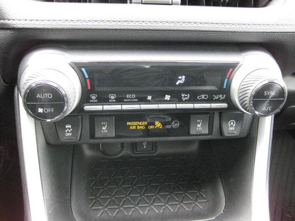 Toyota RAV4 XLE 2021 d’occasion à vendre - 22