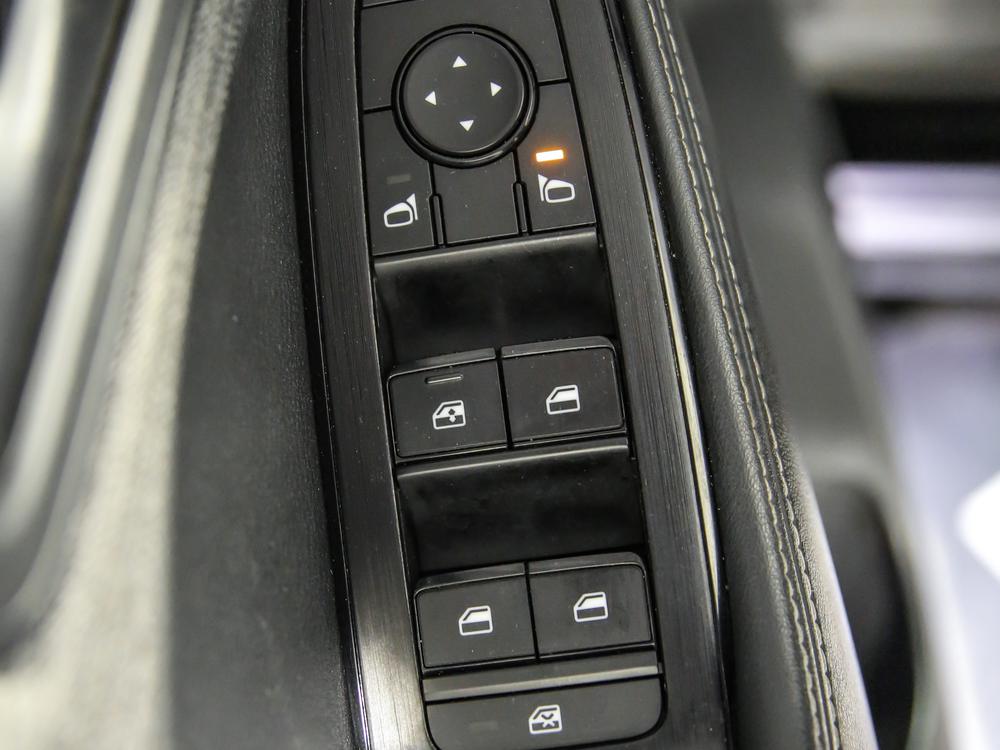 Nissan Rogue 2021 Noir usage à vendre Nissan Rogue 2021 Noir usage à vendre