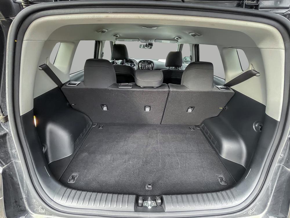 Kia Soul 2023 Noir usage à vendre Kia Soul 2023 Noir usage à vendre